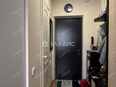 kvartira-studiya-ul-burnakovskaya-d-79 фото