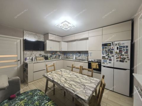 2-komnatnaya-ul-novokuznechihinskaya-d-10 фото