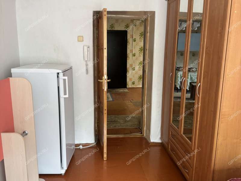 комната в доме 5 на улице Подводников