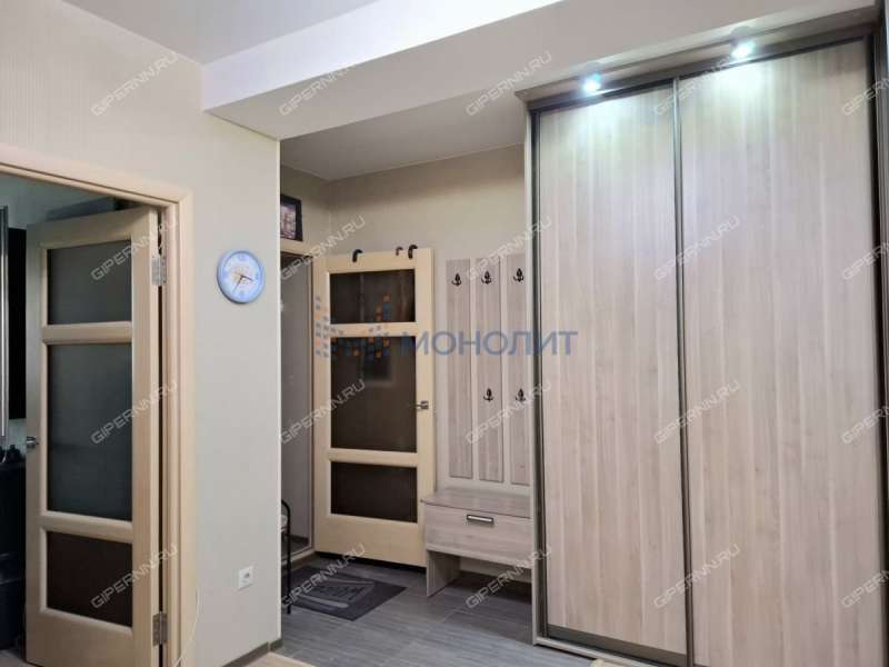 трёхкомнатная квартира на Большой Покровской улице дом 93б