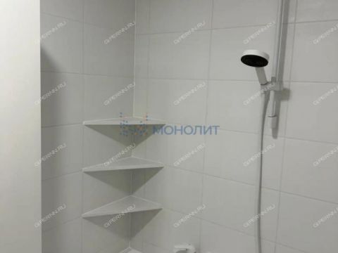 4-komnatnaya-ul-romantikov-d-15 фото