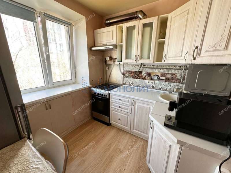 трёхкомнатная квартира на Артельной улице дом 8